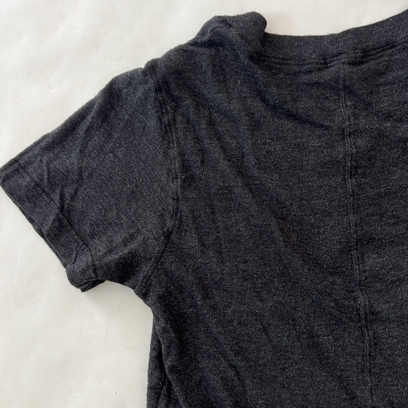 Monrow Textured Tri Blend Fitted Crew Neck Tee Heather Black S $78 - Picture 7 of 10